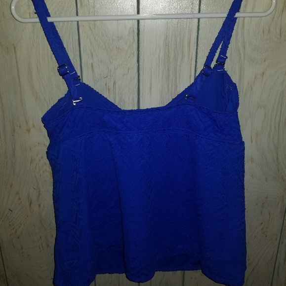 Crop top - Picture 3 of 3